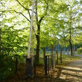 Neue Schranke am Schultor!