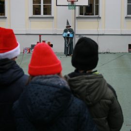 Schulinterne Weihnachtsfeier am 03.12.2021 Schulinterne Weihnachtsfeier am 03.12.2021